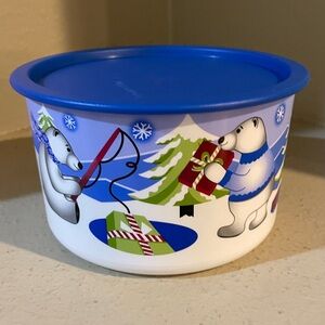 Tupperware One Touch Canister Polar Bear Canister - 2 Piece Set